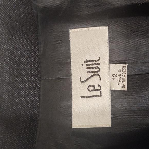 Le Suit Jacket - Picture 4 of 5
